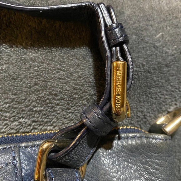 Blue Michael Kors Leather Handbag - Picture 4 of 8